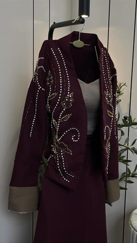 فستان بجاكت تطريز يدوي