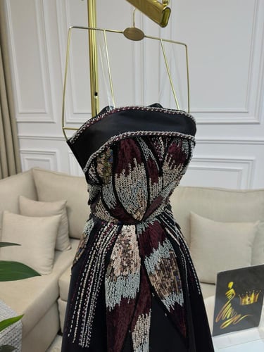 فستان سهرة مطرز