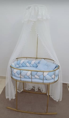 سرير استقبال
