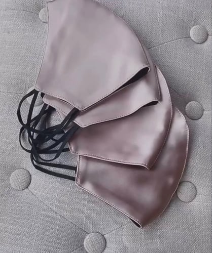 كمامات حرير 100٪ بمثبت للانف سلس