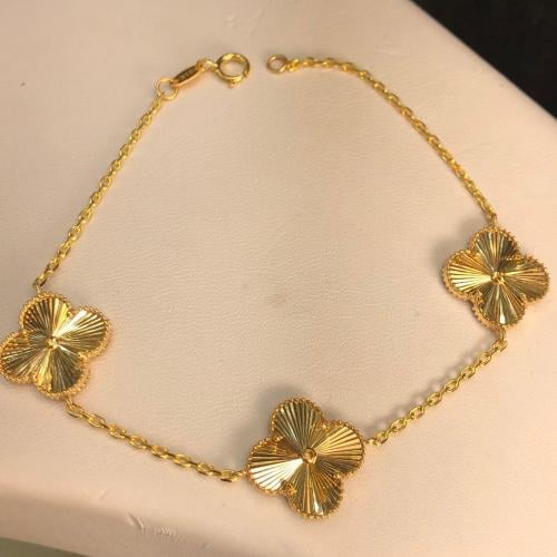 سوار الوردة ثلاث حبات كبير