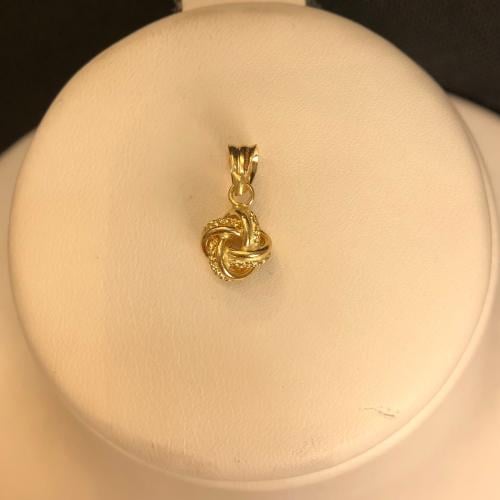 تعليقة وردة فيكا ميني