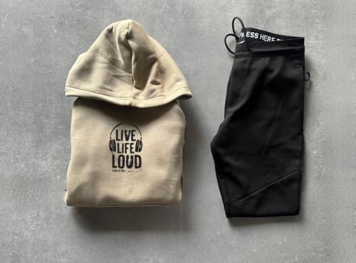 HOODIE AND BLACK PANT