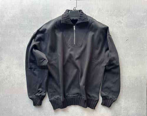 BLACK SWEATER OVERSIZE