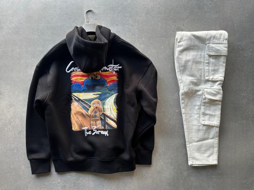 BLACK HOODIE WHITE