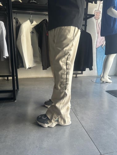 BIEGE PANTS PSL