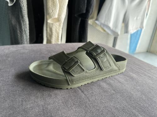 SLIPPER THREE COLOR
