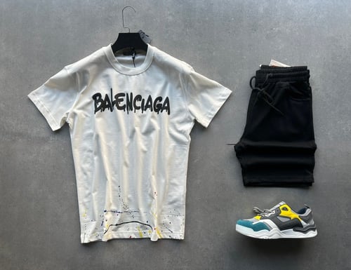 بالنسياقا طقم تيشيرت + شورت 88585