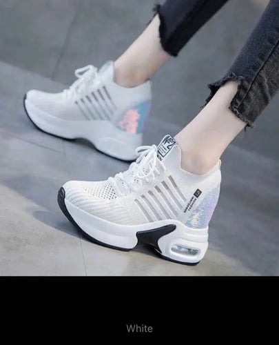 حذاء فلايكنت للنساء محبوكة