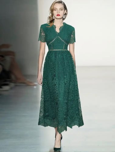 المدرج فستان الدانتيل ماكسي أنيقة الكروشيه التطريز...