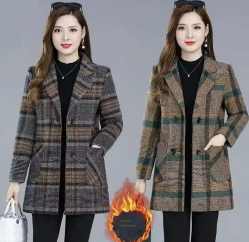 جاكيت نسائي: سترة صوفية سميكة