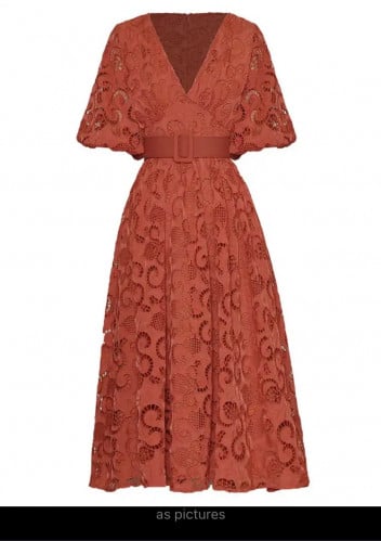 المدرج فستان الدانتيل ماكسي أنيقة الكروشيه التطريز...