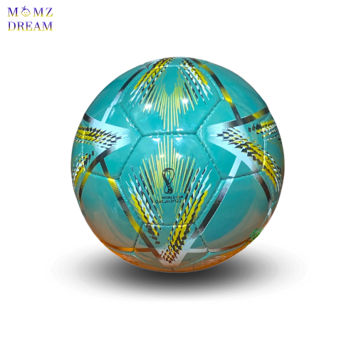 كرة قدم بتصميم كرة كاس العالم صناعة باكستانية ، كر...