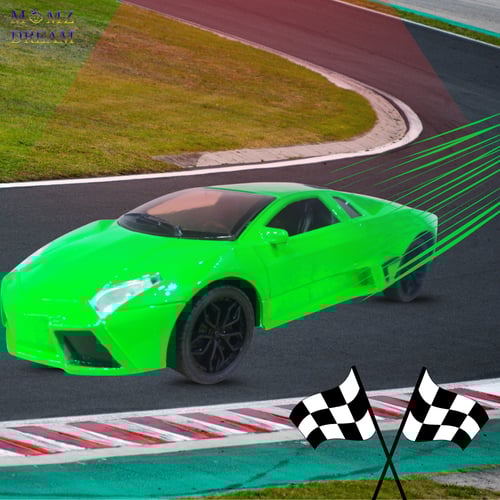 سيارة سباق مع جهاز تحكم عن بعد للأطفال.