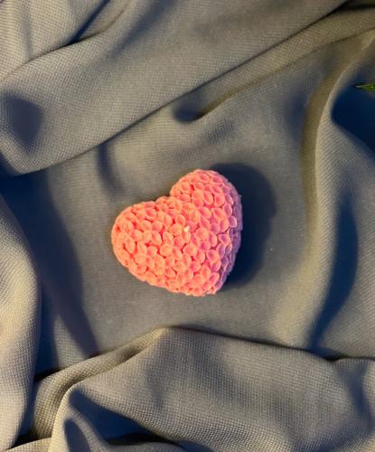 شمعة القلب معطرة