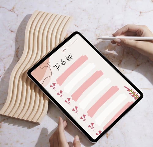 قائمة مهام يومية رقمية " أزهار الايريكا "