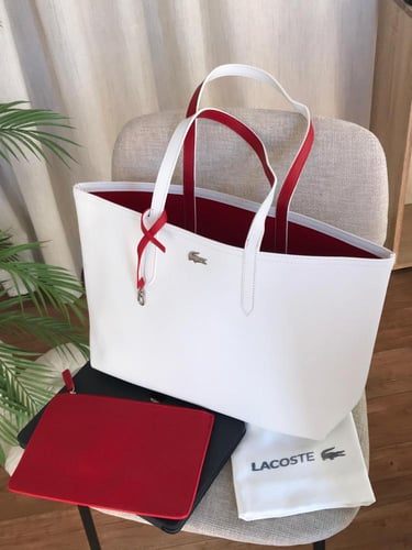 شنطة لاكوست توت باق