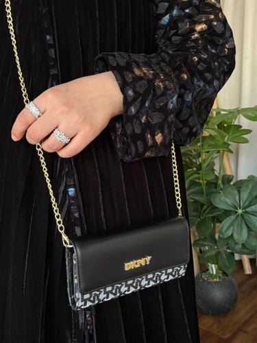 شنطه ماركه دكني