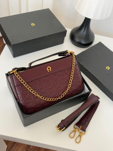 شنطه ماركه اقنر