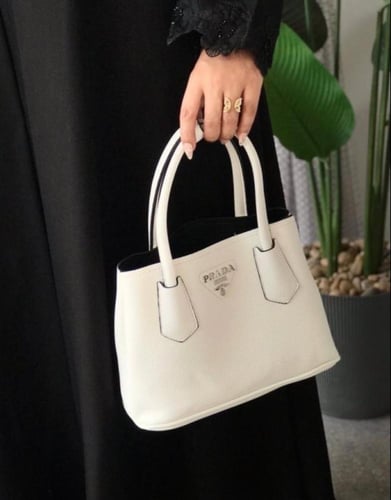 شنطه ماركه برادا