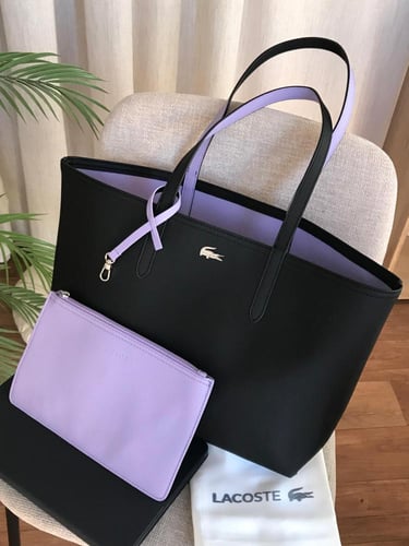 شنطة لاكوست توت باق