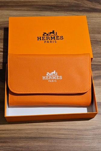 فرش مكياج ماركه هرمز