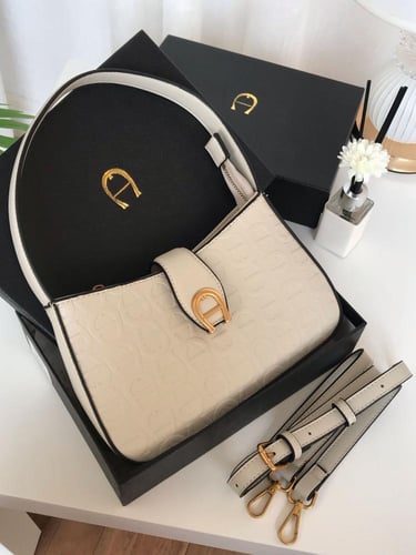 شنطه ماركه اقنر