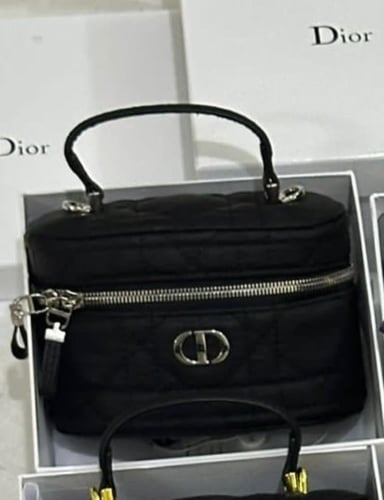 شنطه ماركه ديور ميني