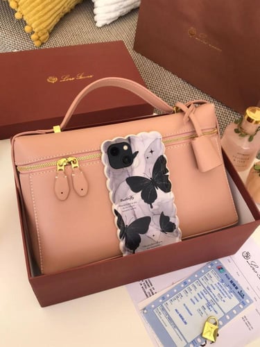 شنطة ماركة لوربيانا