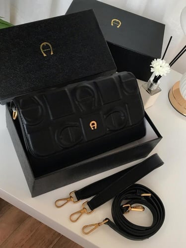 شنطه ماركه اقنر