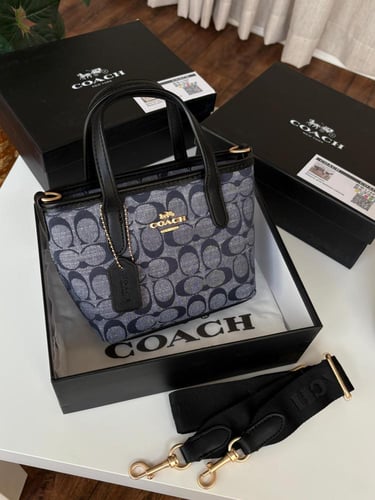 شنطه ماركه كوتش