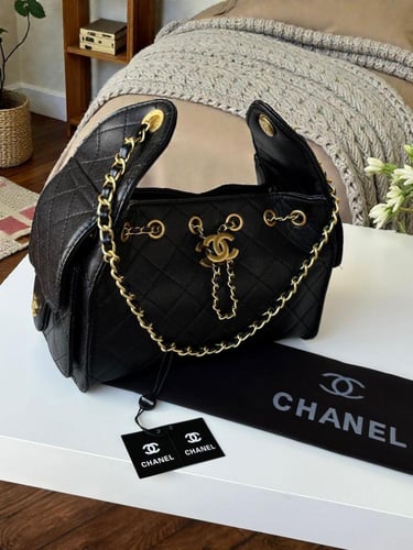 شنطه ماركه شانيل شمواه صغير