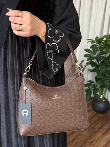 شنطه ماركه اقنر