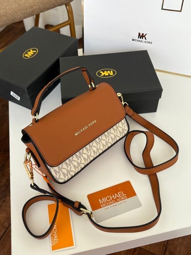 شنطه ماركه مايكل كورس