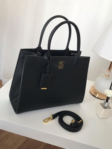 شنطه ماركه بربري