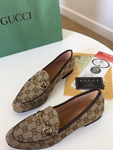 شوز ماركه قوتشي