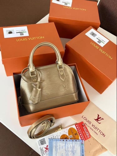 شنطه ماركه لويس فيتون