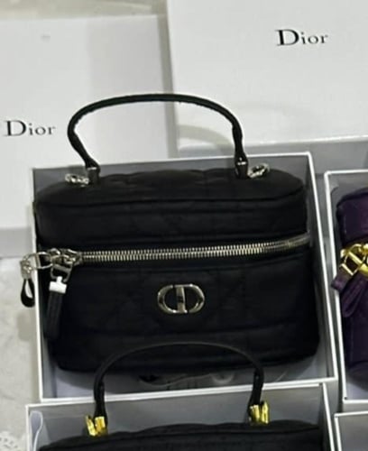 شنطه ماركه ديور ميني