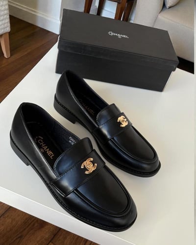 شوز ماركه شانيل