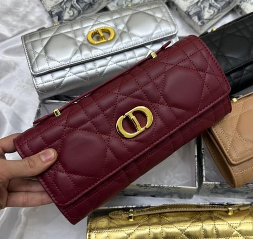 شنطه ماركه ديور