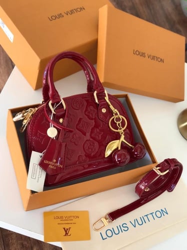 شنطه ماركه لويس فيتون