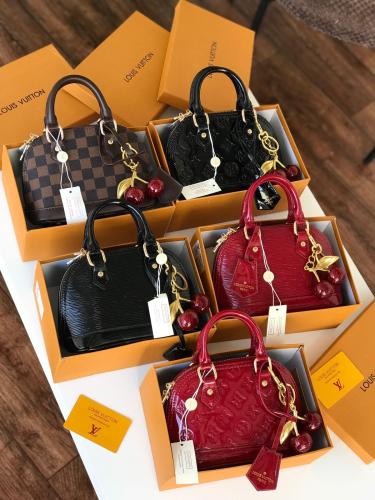 شنطه ماركه لويس فيتون