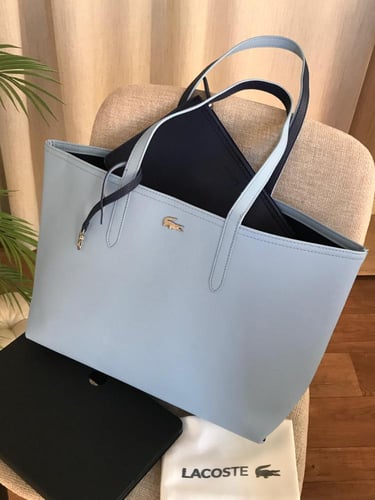 شنطة لاكوست توت باق