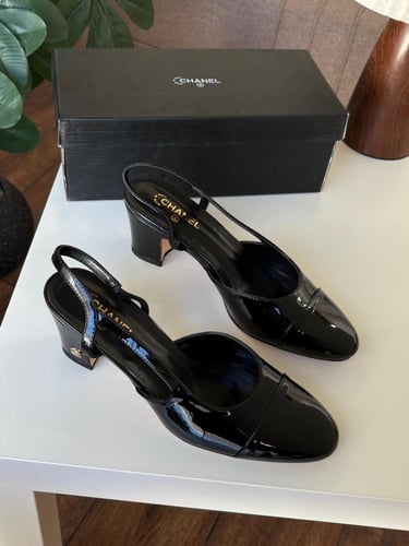 كعب ماركه شانيل