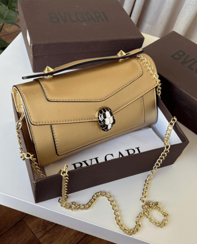 شنطه ماركه بولغاري