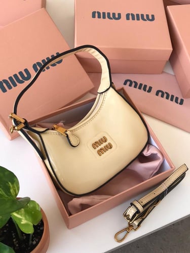 شنطه ميو ميو