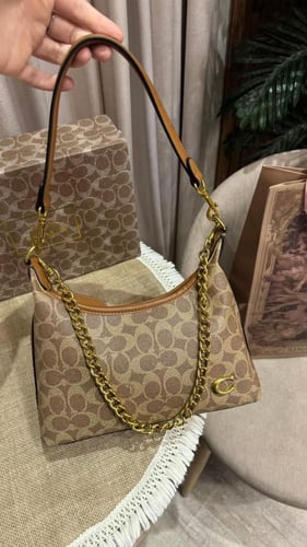 شنطه ماركه كوتش