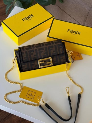 شنطه ماركه فندي