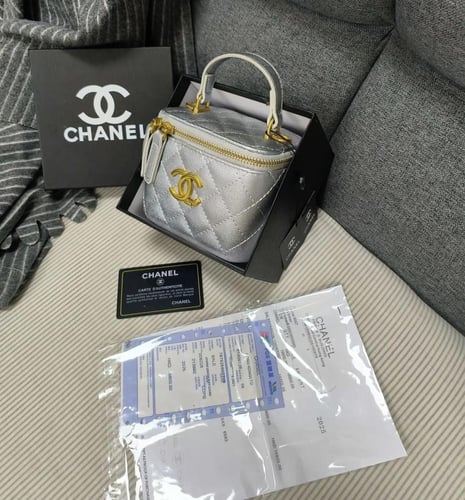 شنطه ماركه شانيل ميني