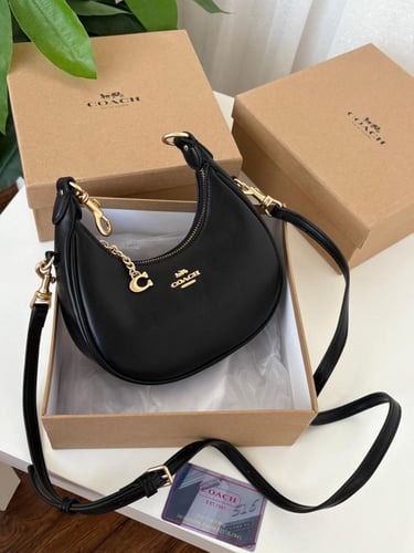 شنطه ماركه كوتش ميني